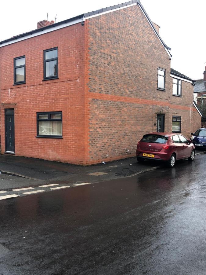 Big Room Rusholme With Tv And Private Bathroom-Parking&Wifi Manchester Exterior photo