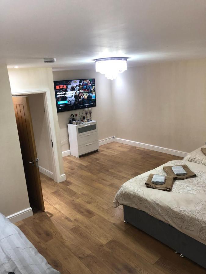 Big Room Rusholme With Tv And Private Bathroom-Parking&Wifi Manchester Exterior photo