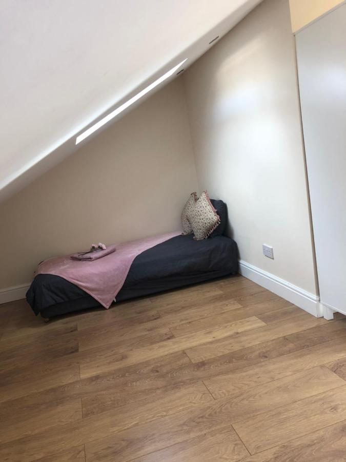 Big Room Rusholme With Tv And Private Bathroom-Parking&Wifi Manchester Exterior photo
