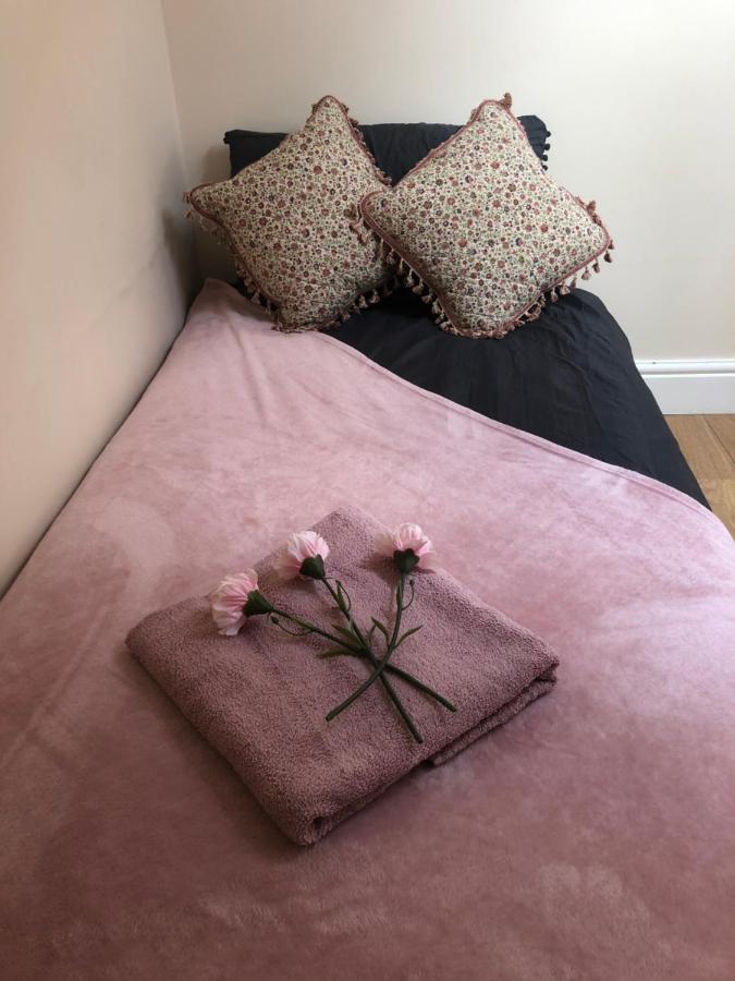 Big Room Rusholme With Tv And Private Bathroom-Parking&Wifi Manchester Exterior photo