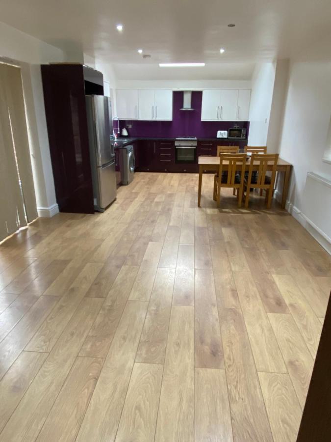 Big Room Rusholme With Tv And Private Bathroom-Parking&Wifi Manchester Exterior photo